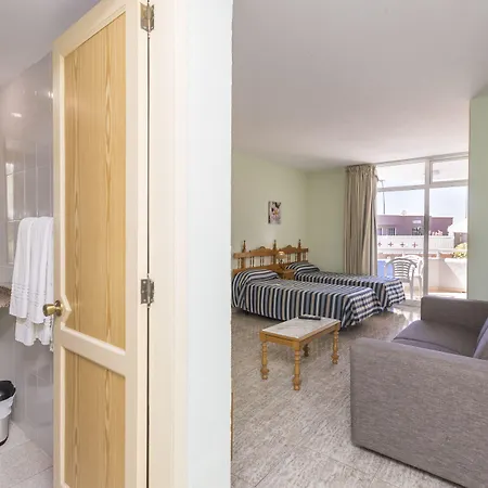 Livvo Veril Playa 3*